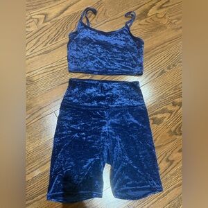 TNA Crushed Velvet Set